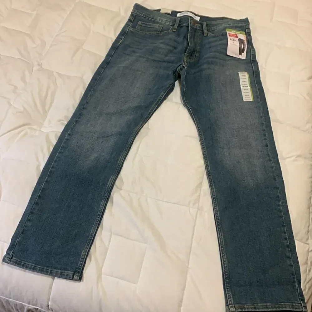 LEVIS, straight fit, flex, 34x32, NWT